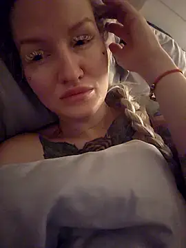 KateMonroe online show from January 11, 2026, 10:37 pm