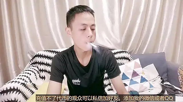 Snapshot of Tsia-Die chatting on October 9, 2025, 2:15 pm Tsia-Die online show from October 9, 2025, 2:15 pm