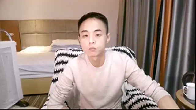 Snapshot of Tsia-Die chatting on December 5, 2025, 5:20 pm Tsia-Die online show from December 5, 2025, 5:20 pm