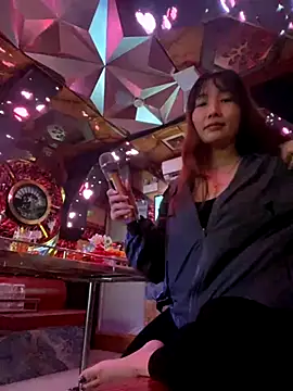 Ri210 online show from December 3, 2025, 4:31 am