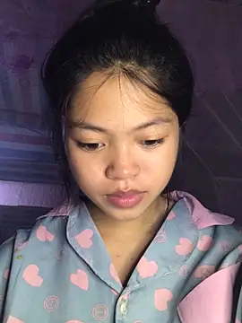 Snapshot of Thy00__ chatting on September 27, 2025, 6:29 am Thy00   online show from September 27, 2025, 6:29 am