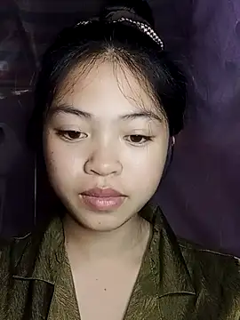 Thy00   online show from December 23, 2025, 5:27 am