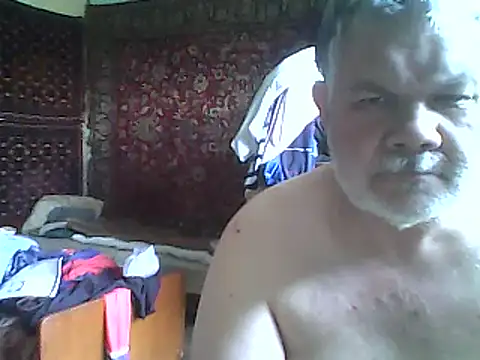 Snapshot of A1B3- chatting on May 25, 2026, 12:44 pm A1B3- online show from May 25, 2026, 12:44 pm