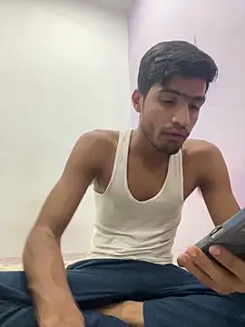 funny sexxx online show from May 19, 2026, 7:58 am