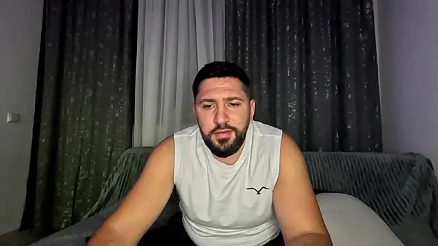 Gold Alpha Boy online show from October 25, 2025, 6:13 pm