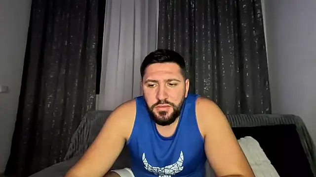 Gold Alpha Boy online show from October 27, 2025, 3:38 pm