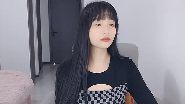 Snapshot of Lisa-3333 chatting on December 22, 2025, 1:41 pm Lisa-3333 online show from December 22, 2025, 1:41 pm