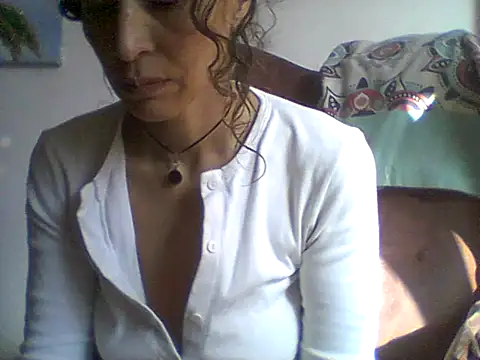 Snapshot of Bebita-zmp chatting on June 11, 2026, 5:33 pm Bebita-zmp online show from June 11, 2026, 5:33 pm