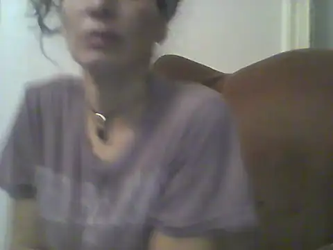 Snapshot of Bebita-zmp chatting on June 17, 2026, 11:16 pm Bebita-zmp online show from June 17, 2026, 11:16 pm
