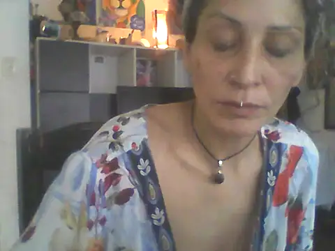 Snapshot of Bebita-zmp chatting on June 18, 2026, 8:57 pm Bebita-zmp online show from June 18, 2026, 8:57 pm