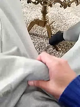 Snapshot of idhem___31 chatting on February 18, 2026, 3:19 pm idhem 31 online show from February 18, 2026, 3:19 pm