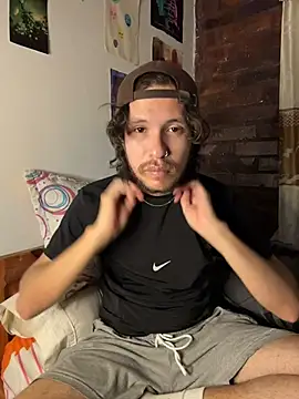 Luxx 14 online show from November 4, 2025, 3:27 am