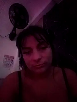 Lawuaifu1 online show from December 18, 2025, 5:46 am