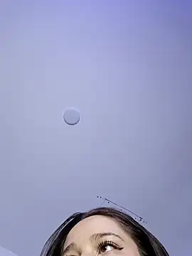 Isabella5 Brown  online show from February 7, 2026, 4:54 pm