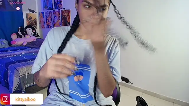 Snapshot of kitty_aikooo chatting on November 17, 2025, 6:08 am kitty aikooo online show from November 17, 2025, 6:08 am