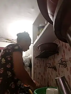 ISHANI-SINGH online show from November 20, 2025, 3:50 am