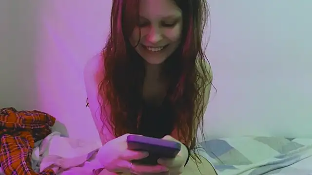 Lunliss online show from March 29, 2026, 9:59 pm