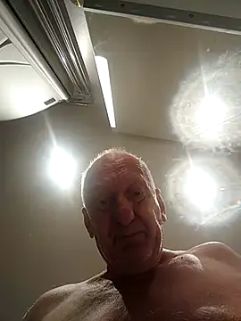 Snapshot of Solek56 chatting on December 14, 2025, 7:07 pm Solek56 online show from December 14, 2025, 7:07 pm