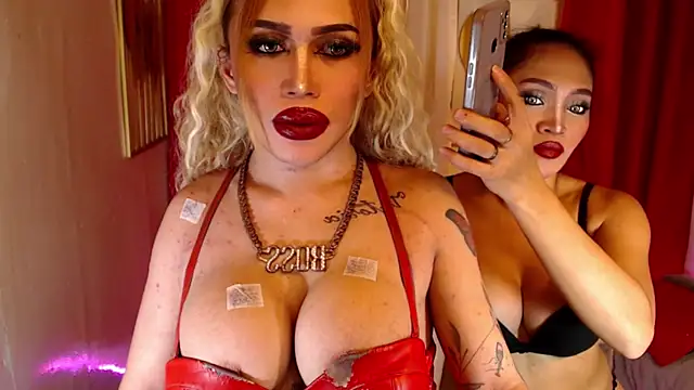 Goddess Maliya online show from November 14, 2025, 5:17 am