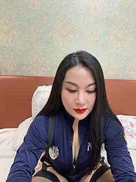 Candice888 online show from March 11, 2026, 2:23 pm