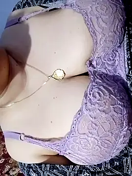 Snapshot of Hnonasix89 chatting on March 3, 2026, 7:58 am Hnonasix89 online show from March 3, 2026, 7:58 am