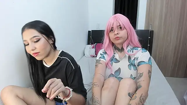 aria and tammy online show from November 29, 2025, 7:44 am