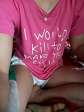 girl-cute online show from September 13, 2025, 3:50 am