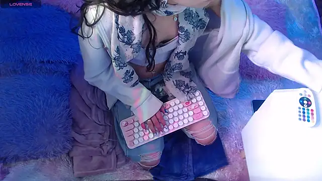 Snapshot of Giaa_rossi chatting on November 11, 2025, 2:06 pm Giaa rossi online show from November 11, 2025, 2:06 pm