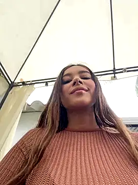 Natalia vidal online show from September 20, 2025, 1:34 pm