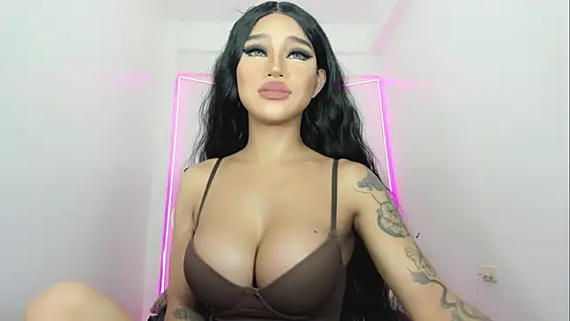 Snapshot of DazzlingDivaLiza chatting on April 5, 2026, 1:36 am DazzlingDivaLiza online show from April 5, 2026, 1:36 am