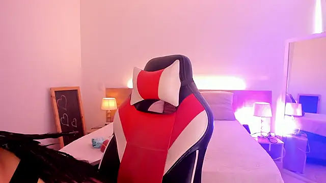 Snapshot of Dakota_Mars chatting on December 20, 2025, 8:16 pm Dakota Mars online show from December 20, 2025, 8:16 pm