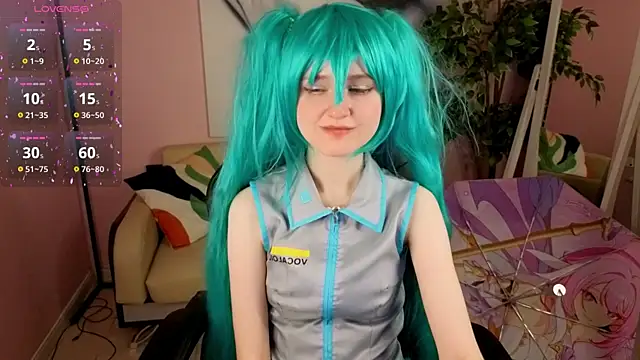 Snapshot of girl_next_doorr chatting on June 12, 2026, 1:21 pm girl next doorr online show from June 12, 2026, 1:21 pm