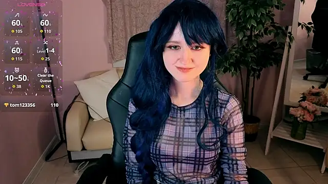 Snapshot of girl_next_doorr chatting on July 11, 2026, 1:47 pm girl next doorr online show from July 11, 2026, 1:47 pm