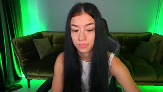 Snapshot of FataleNellie chatting on October 29, 2025, 9:49 pm FataleNellie online show from October 29, 2025, 9:49 pm