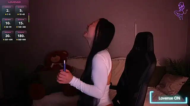 FataleNellie online show from February 12, 2026, 10:49 pm