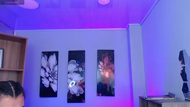 roseefancy online show from September 27, 2025, 11:48 am