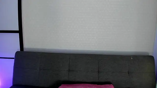 Snapshot of missweetpeach chatting on July 7, 2026, 4:22 pm missweetpeach online show from July 7, 2026, 4:22 pm