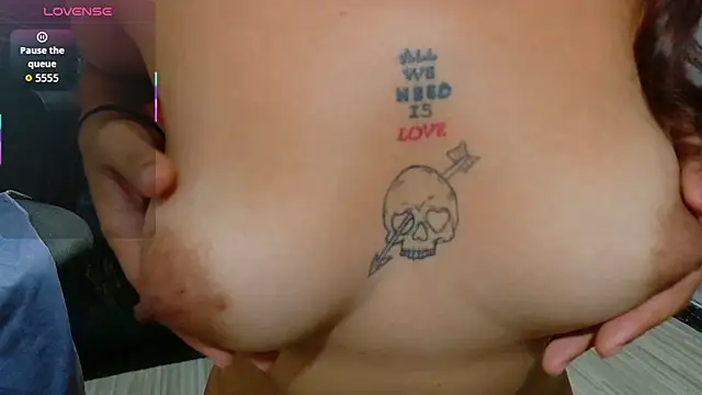 Snapshot of sweety_smilee chatting on February 12, 2026, 7:31 pm sweety smilee online show from February 12, 2026, 7:31 pm