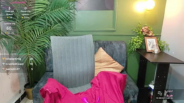 Snapshot of sweety_smilee chatting on February 22, 2026, 7:40 am sweety smilee online show from February 22, 2026, 7:40 am