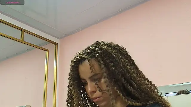 gisell gomez online show from January 16, 2026, 1:26 pm