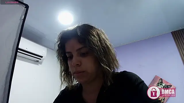 gisell gomez online show from February 23, 2026, 7:55 pm