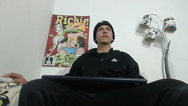 Snapshot of Thomasjons_ chatting on November 29, 2025, 3:09 am Thomasjons online show from November 29, 2025, 3:09 am