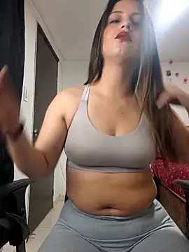 Snapshot of Ladynova440 chatting on March 27, 2026, 9:14 pm Ladynova440 online show from March 27, 2026, 9:14 pm