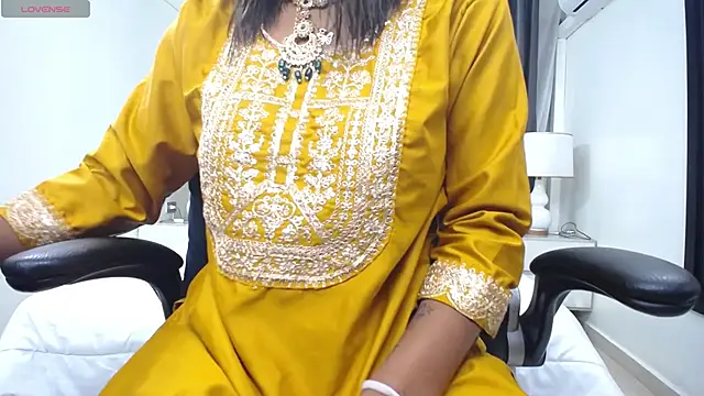 Snapshot of kairadayamai chatting on April 21, 2026, 12:22 pm kairadayamai online show from April 21, 2026, 12:22 pm