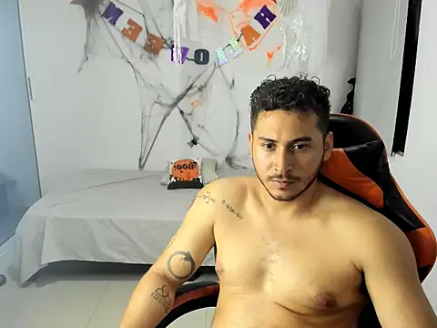 ashlan king online show from October 30, 2025, 2:35 am