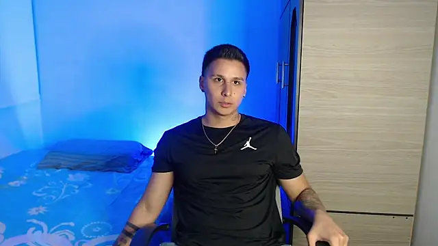 Snapshot of valentinosex1 chatting on January 5, 2026, 10:57 pm valentinosex1 online show from January 5, 2026, 10:57 pm