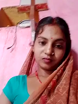 Snapshot of Hot_bbbb chatting on June 3, 2026, 9:45 am Hot bbbb online show from June 3, 2026, 9:45 am