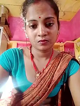 Snapshot of Hot_bbbb chatting on June 7, 2026, 12:31 pm Hot bbbb online show from June 7, 2026, 12:31 pm