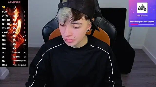 imlaiaaa online show from October 20, 2025, 10:10 pm