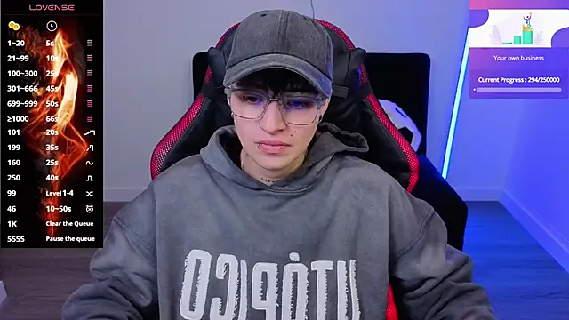 imlaiaaa online show from November 10, 2025, 1:37 am